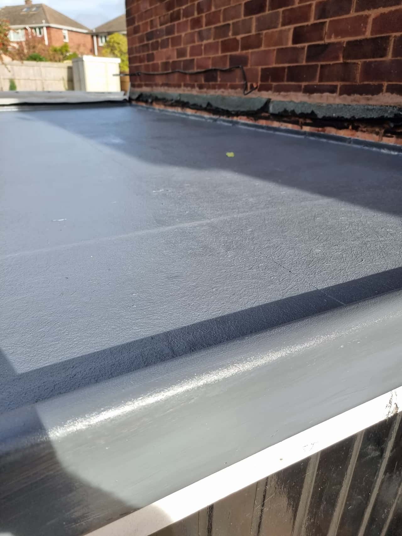 Flat roofing installation